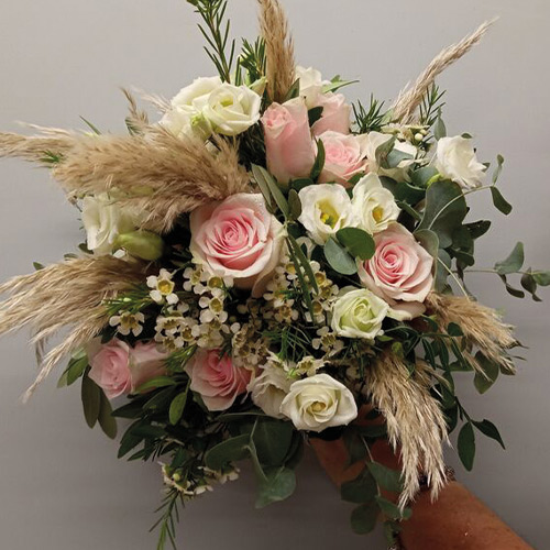 Offrez des fleurs en ligne en Is&egrave;re